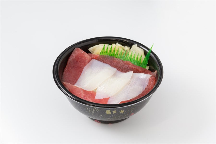 11 まぐろいか丼