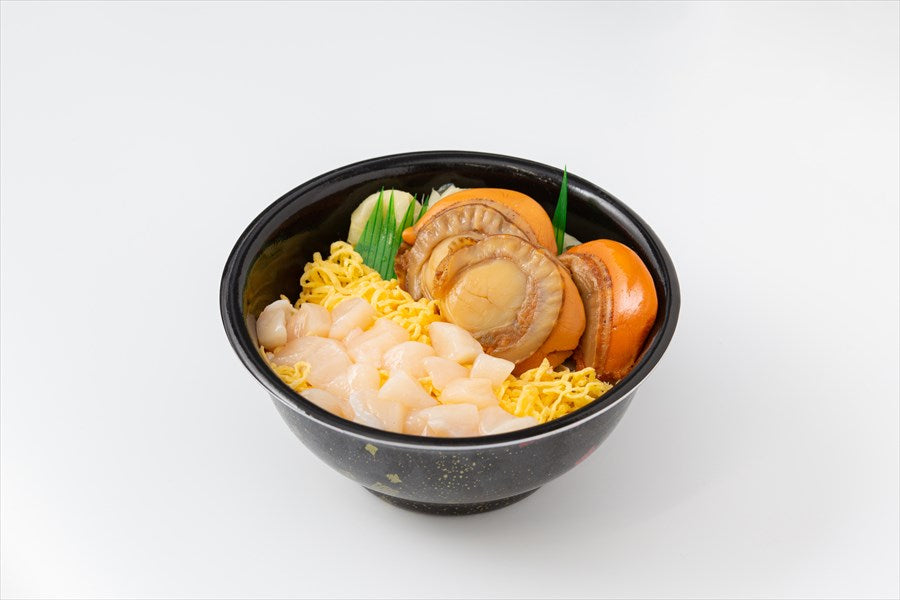 21 煮ホタテ生ホタテ丼