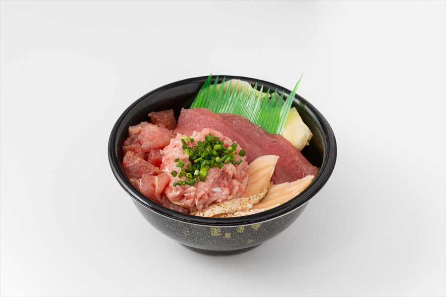 32　日本海丼